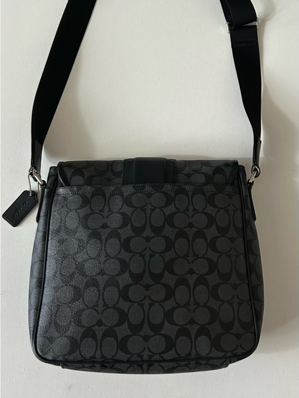 Coach Black Messenger Crossbody Bag  Y2K Unisex Wide Strap Crossbody - Picture 8 of 14